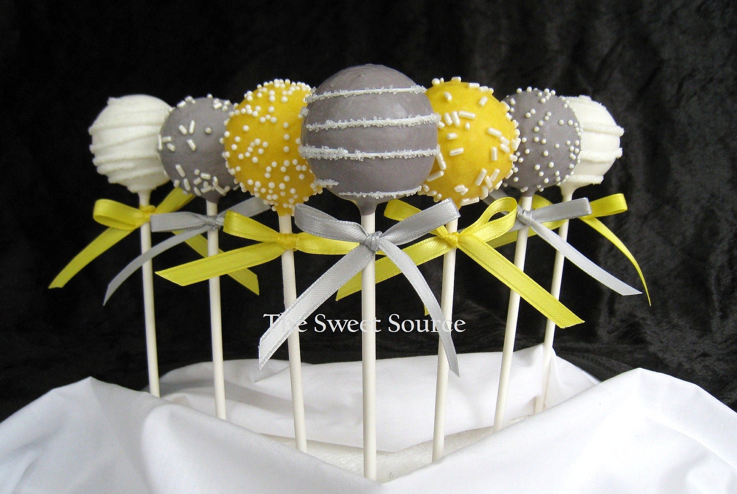 Cake Pops: Wedding Cake Pops Made to Order with High Quality Ingredients. Il_570xn