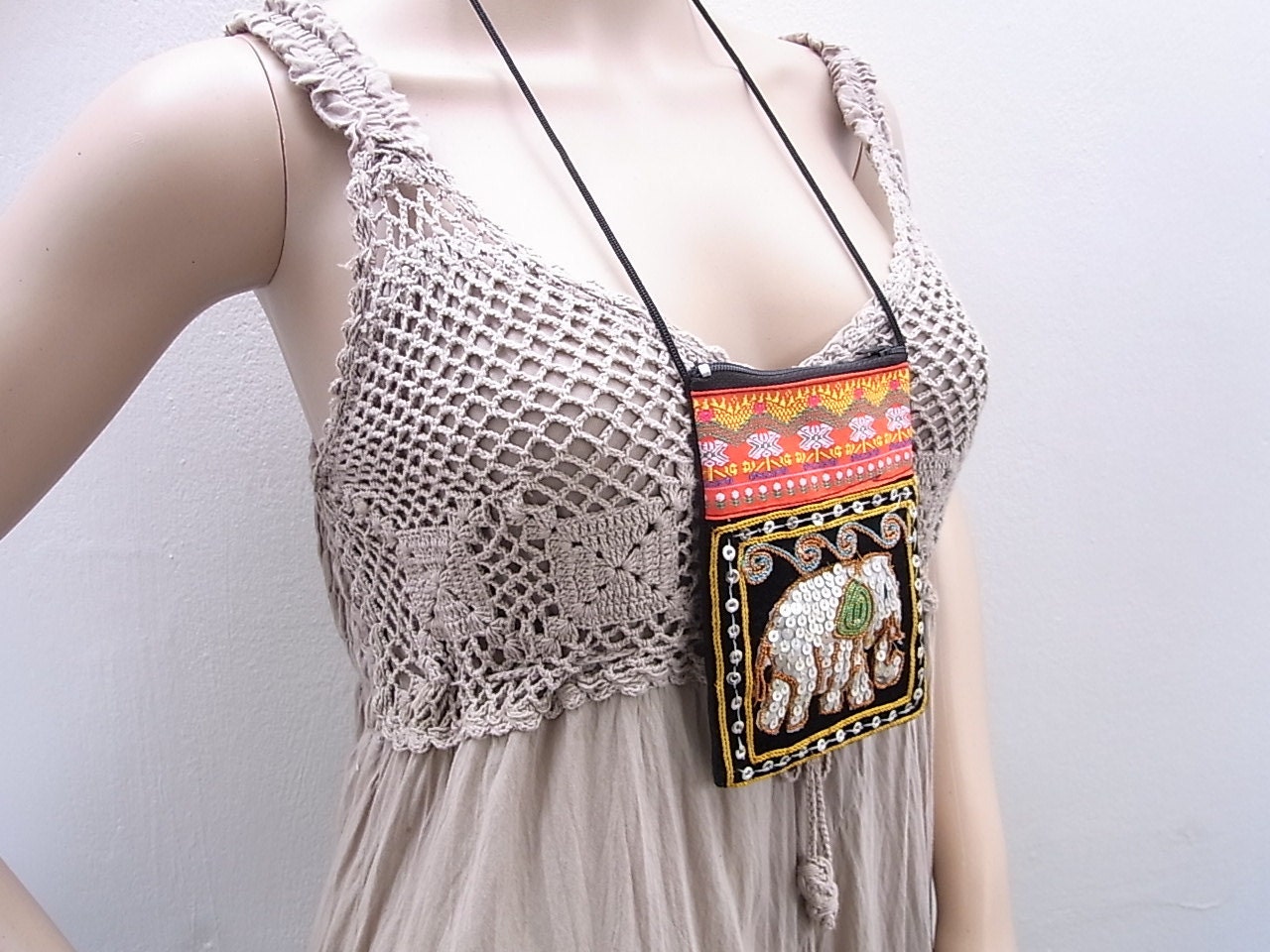 iPhone Pouch Elephant Hill Tribe Fabric HMONG Handmade Thailand (902r)
