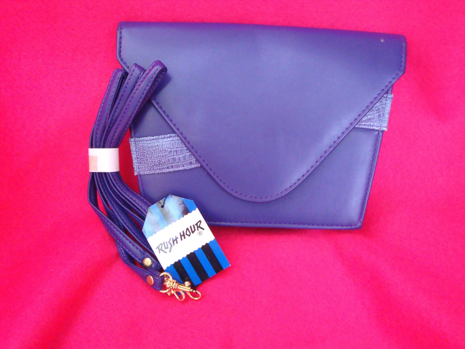 Vintage 80s Purple Cross Shoulder Purse Like Totally Awesome Handbag. Grape Plum 1980s Preppy Vegan Vinyl