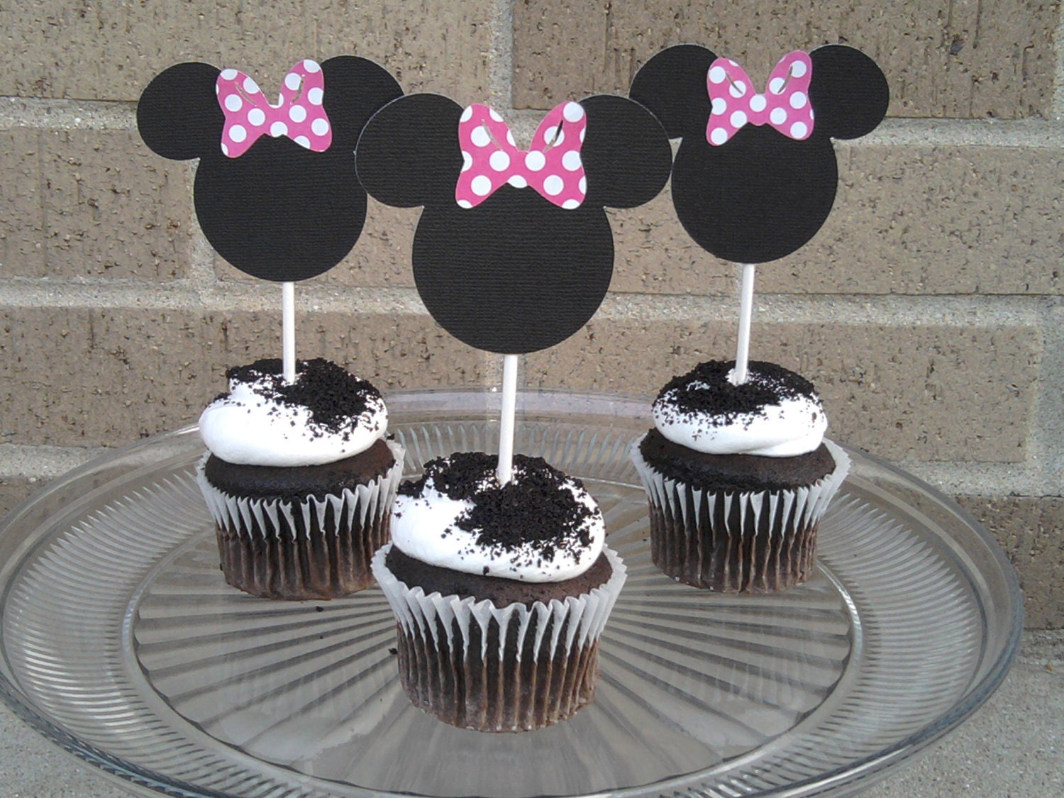 Minnie Mouse Cupcake Toppers