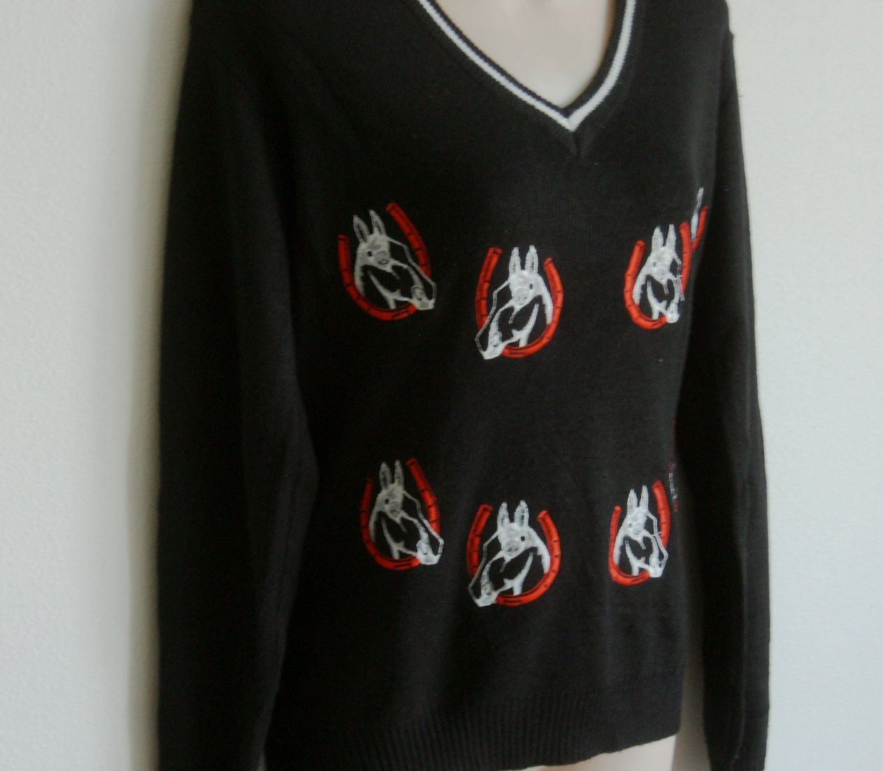 Vintage sweater black Horses & Horseshoes country western