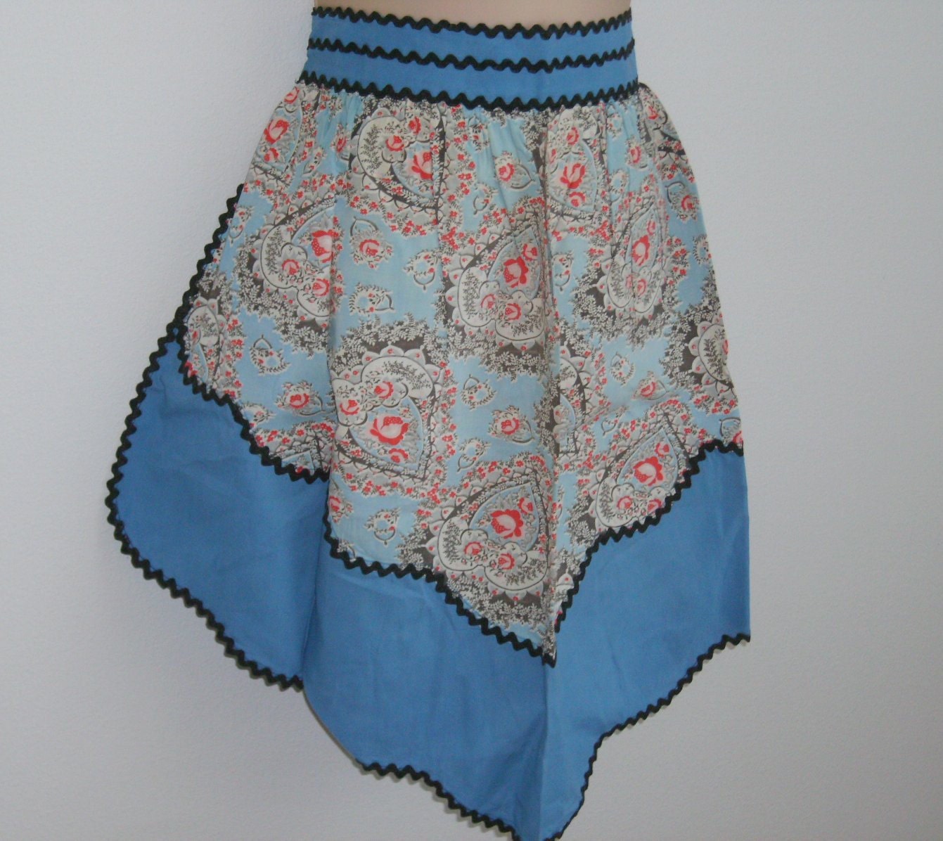 Vintage Half Apron blue paisley floral cotton 50's farm house