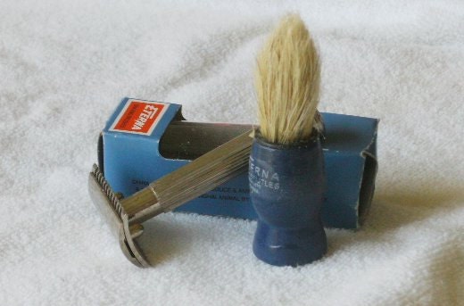 Vintage Shaving Brush Blue wood handle natural pure bristles NOS