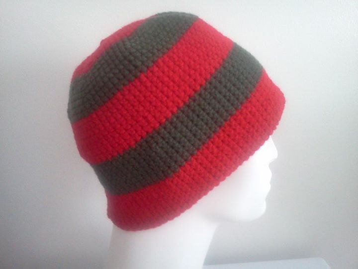 5-striped Nightmare Beanie