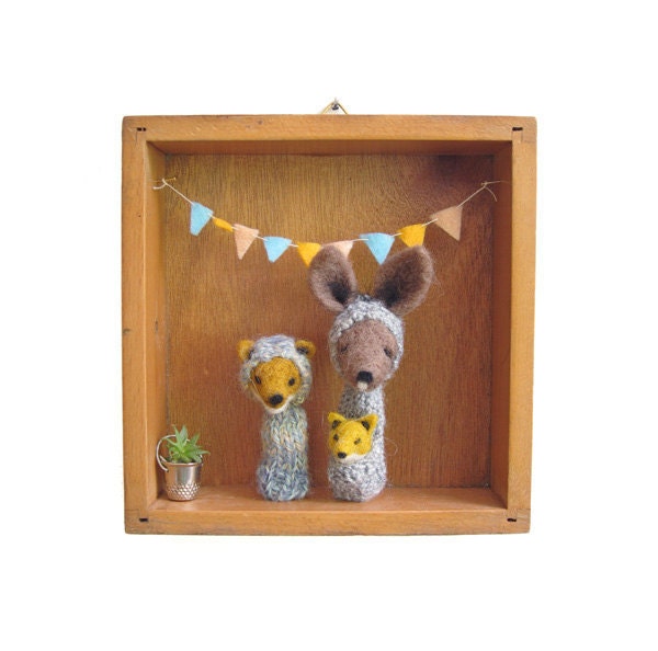 Nursery or Kid's Room Decor, Needle Felted Kangaroo and Fox  Finger Puppets in a Vintage Wooden Box, Eco Friendly Toy, Wall Hanging