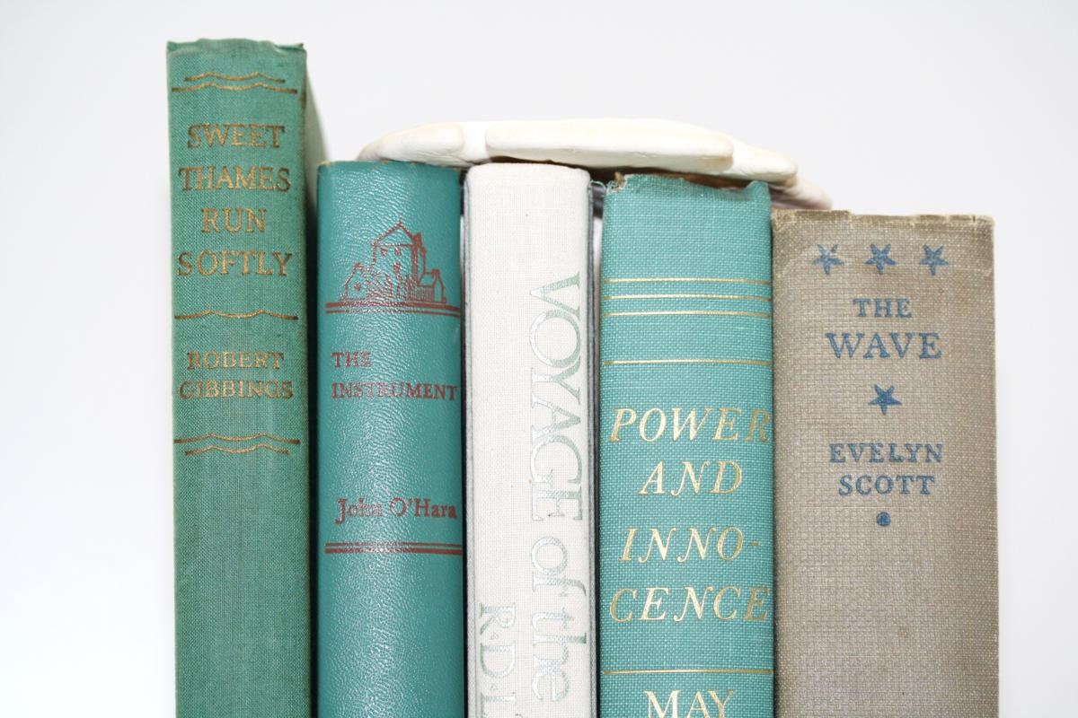 Ocean Beach 5 Vintage Book Collection Cottage Home Style Colors Of The Sea