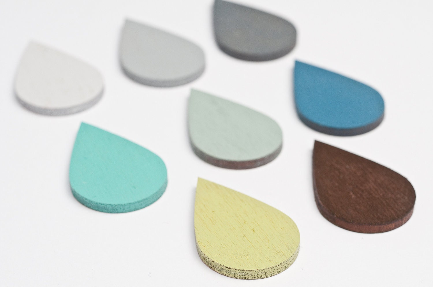 drop brooch
