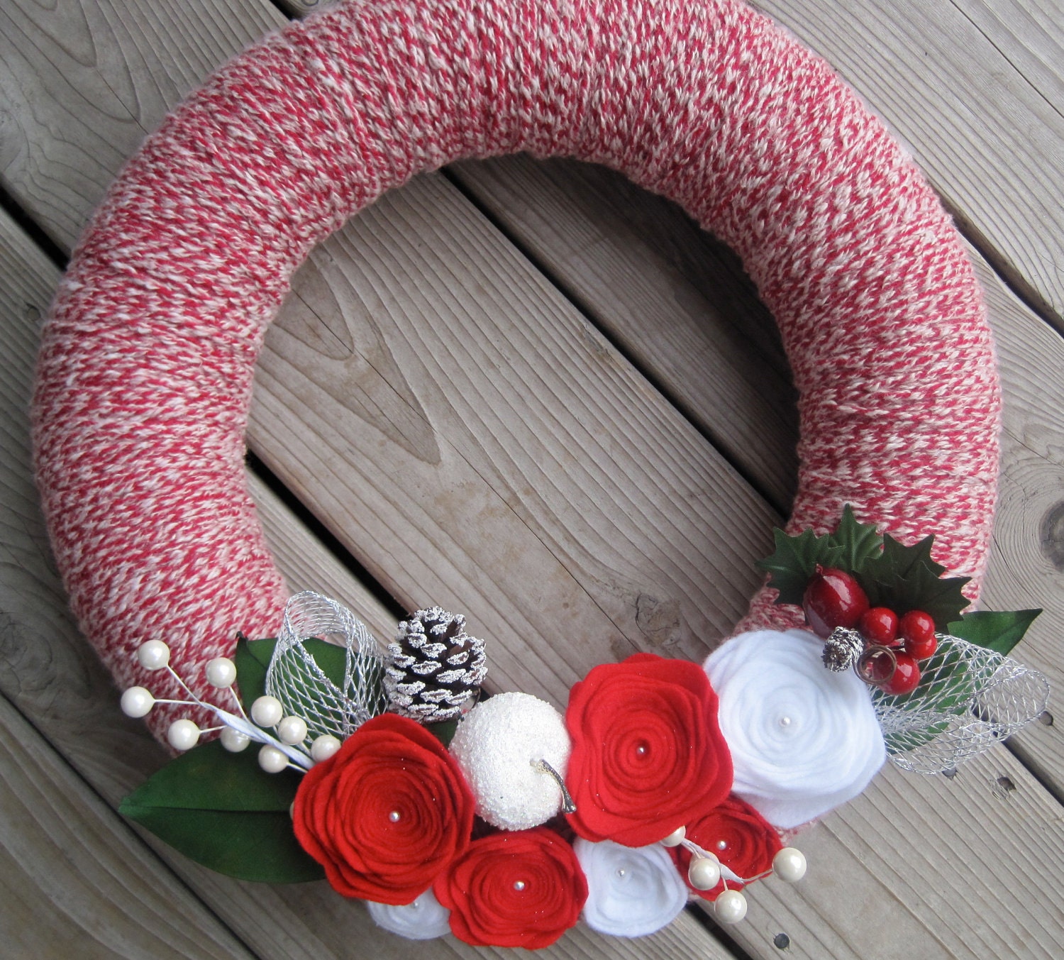 Happy Holidays Wreath, Yarn and Felt Front Door Wreath, 14 inch Wreath