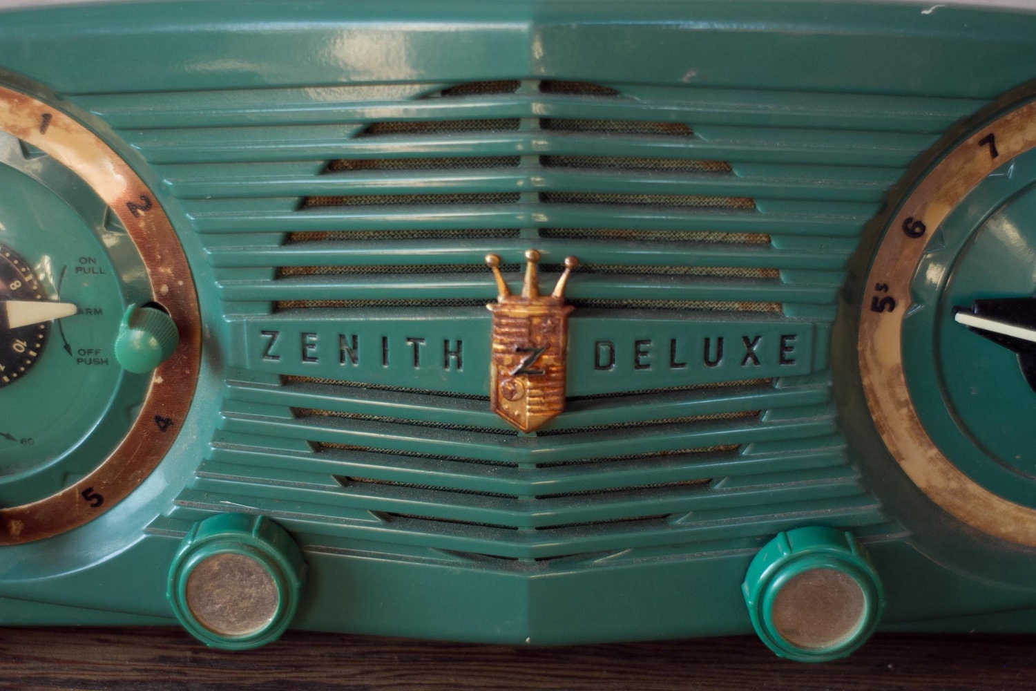 Zenith Deluxe Long Distance Radio
