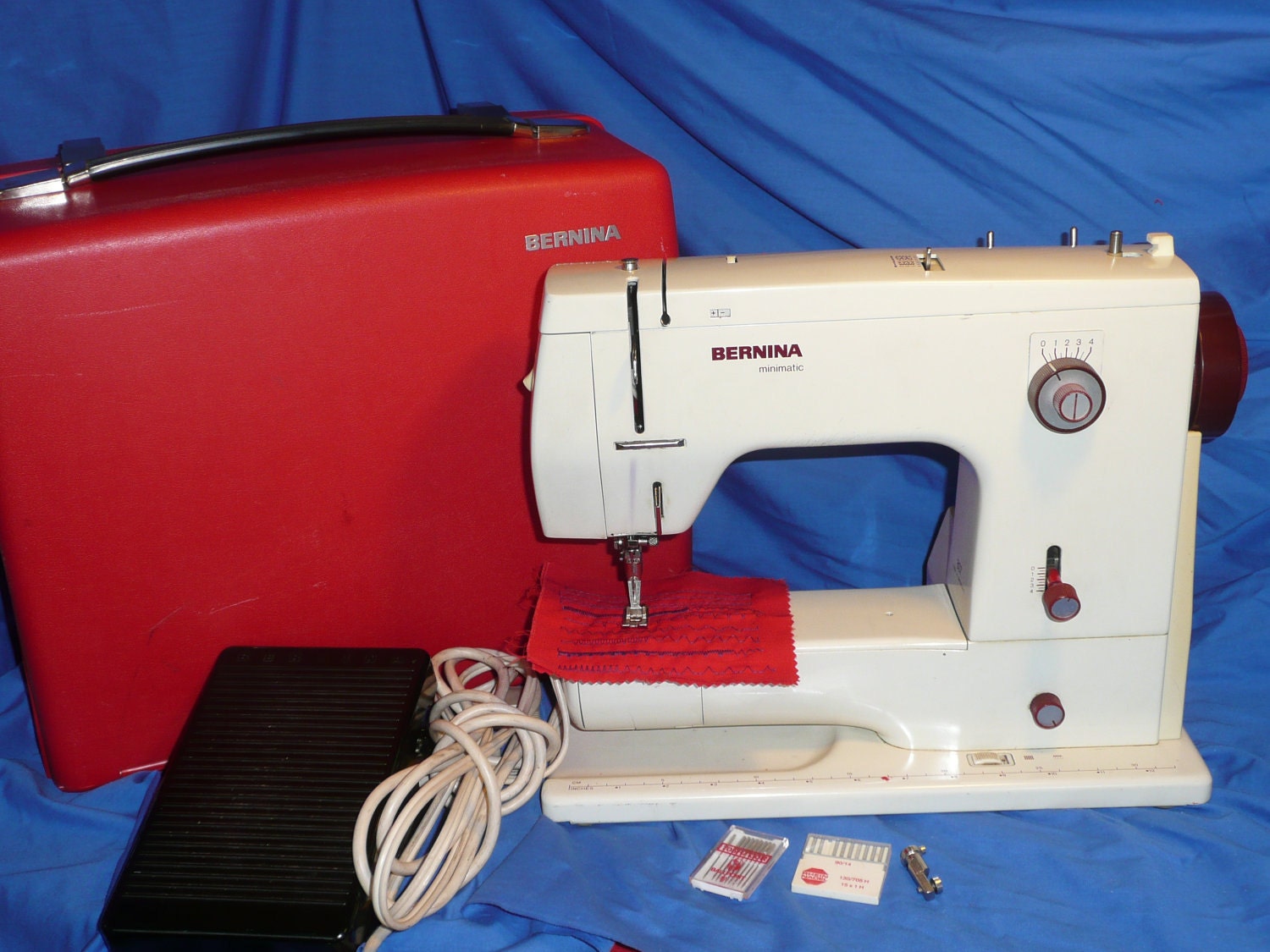 Bernina Minimatic 807 Sewing Machine by yesteryearshome on Etsy