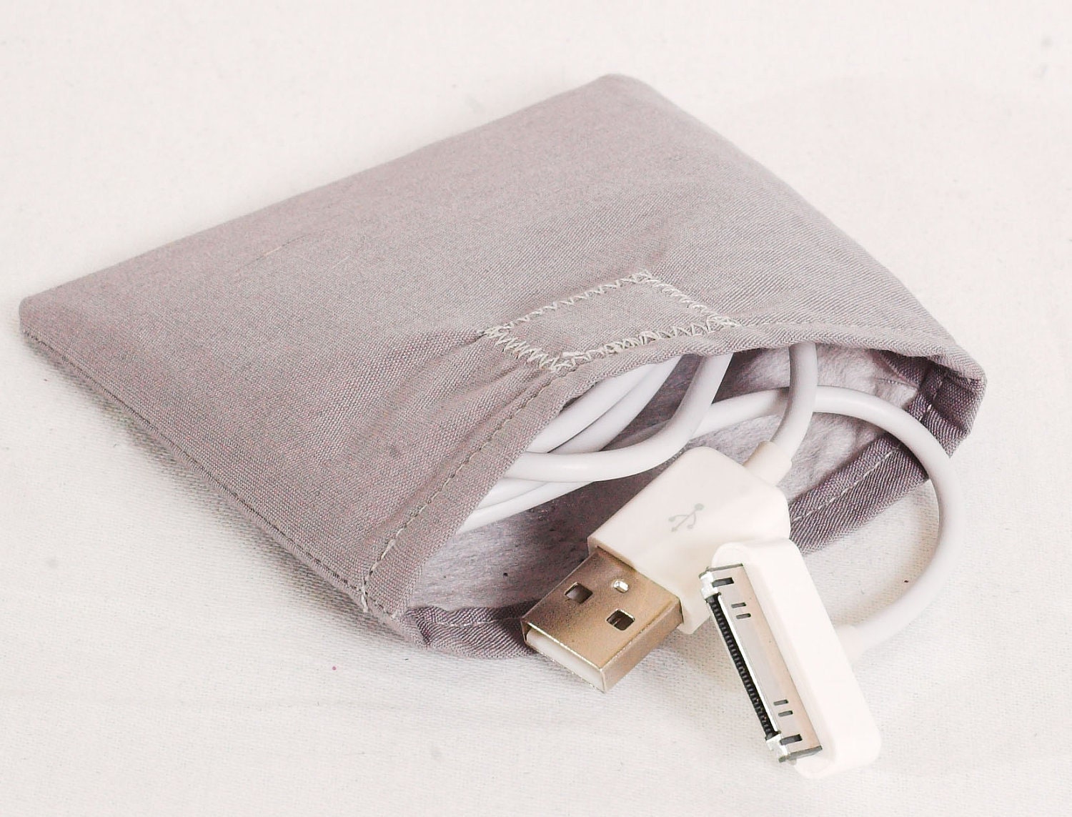 Cable Case - bluetooth, earbud, power cord pouch - Gray