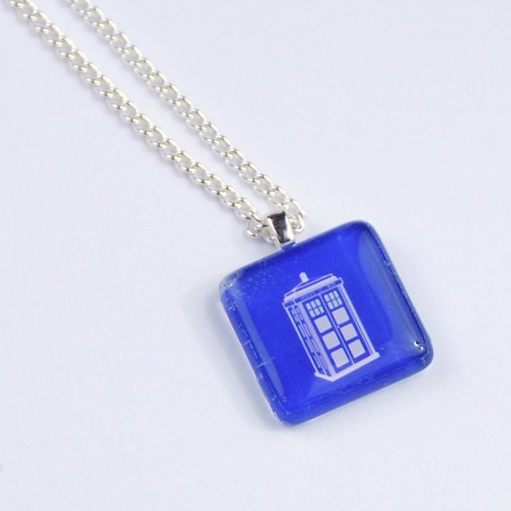 Doctor Who Tardis Necklace Jewelry, Dr Who Glass Silver Pendant, Tardis geek Handmade TARDIS Box Science Fiction