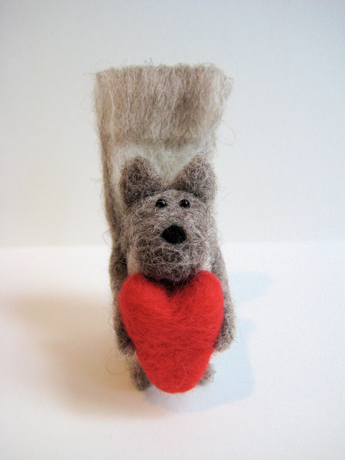 Valentines Squirrel - Needle Felted Valentine Squirrel with Red Heart