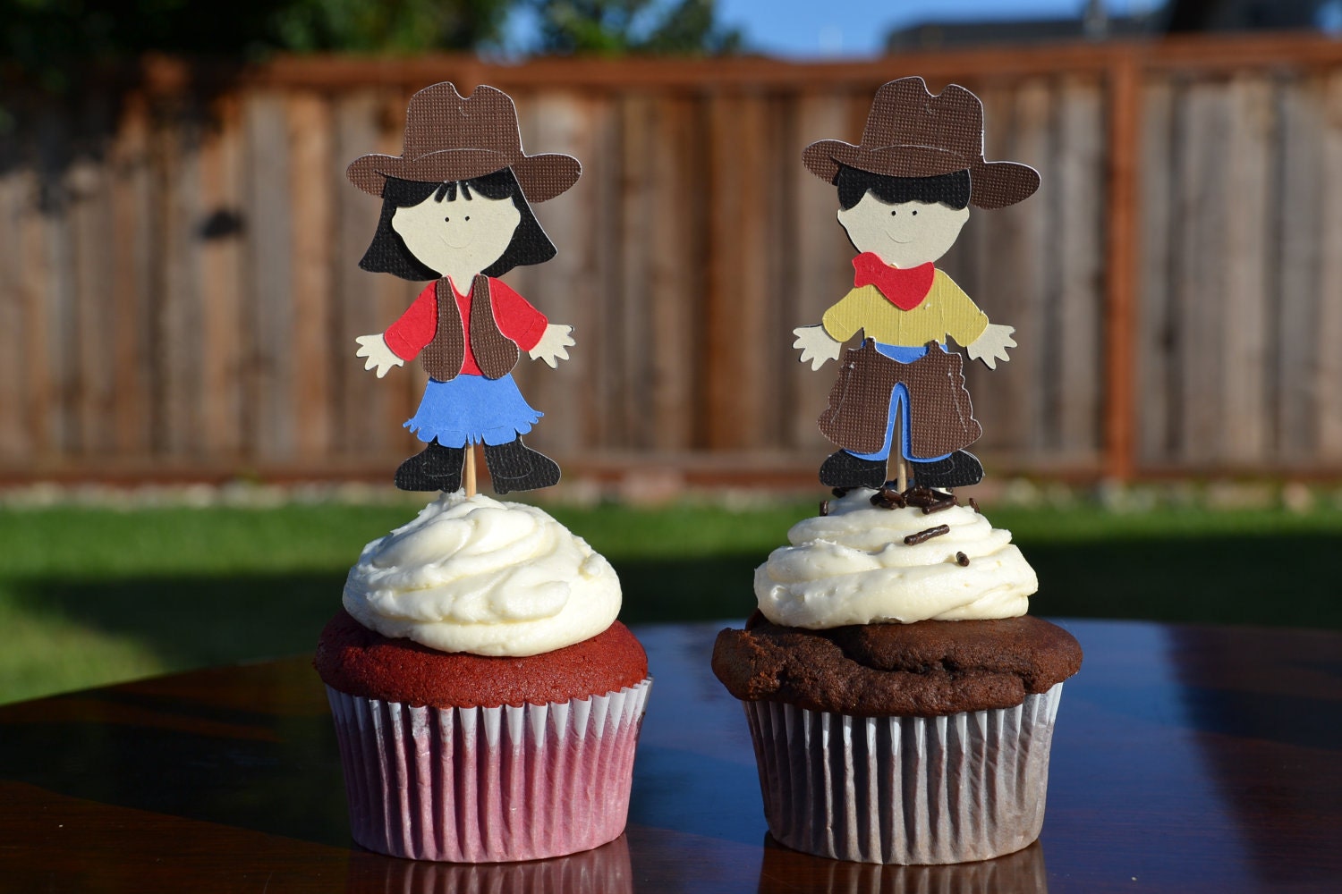 Farm cupcake toppers