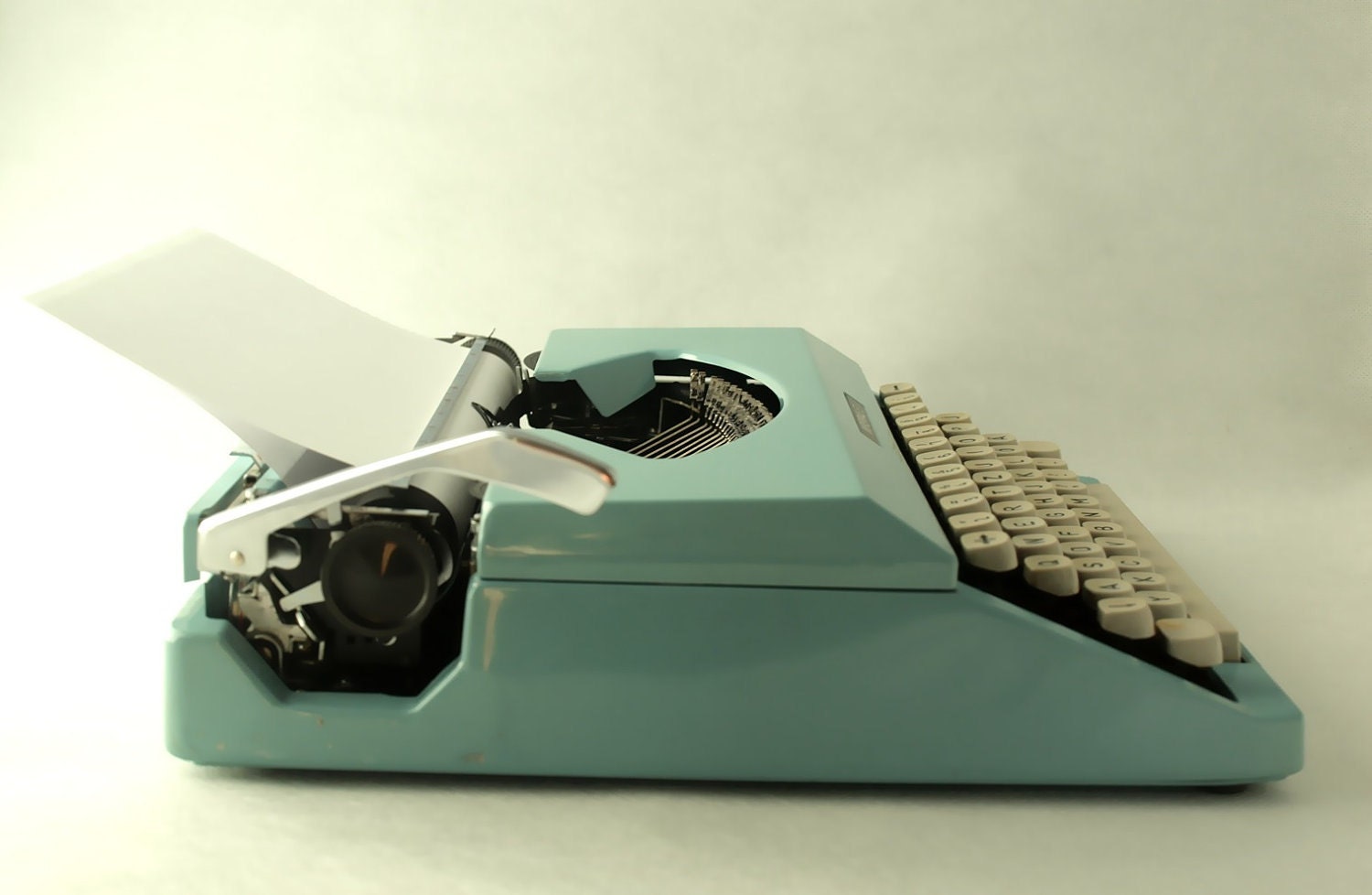 Vintage manual typewriter turquoise / aqua blue - Imperial