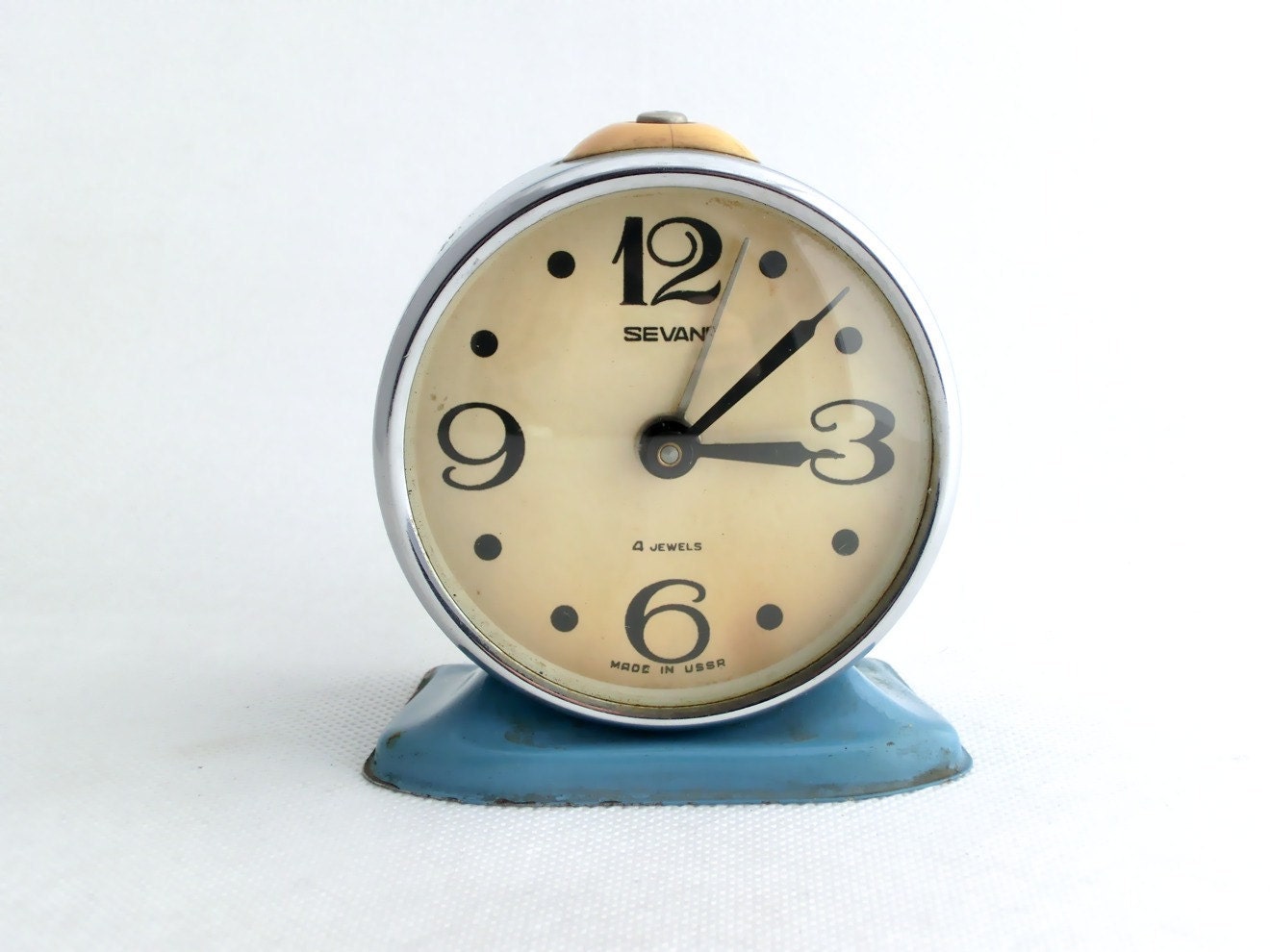 RESERVED FOR FENI Vintage blue alarm clock from Russia
