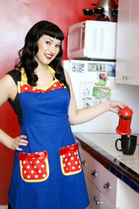 Rosie the rivetter polka dot pin up apron