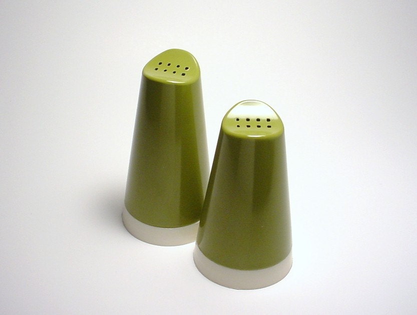 Melmac Salt And Pepper Shakers - Avocado Green