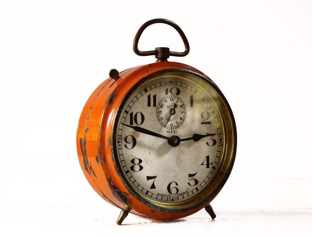 Beautiful Antique French Orange BAYARD Alarm clock "NIC"