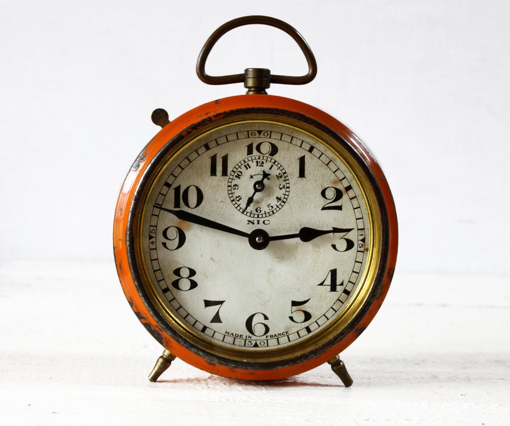 Beautiful Antique French Orange BAYARD Alarm clock "NIC"