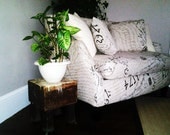 Rustic Lion Footed Plant Stand