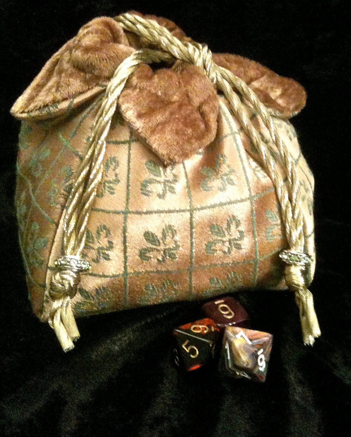 Golden Petal Dice Bag w/ Free Dice Set