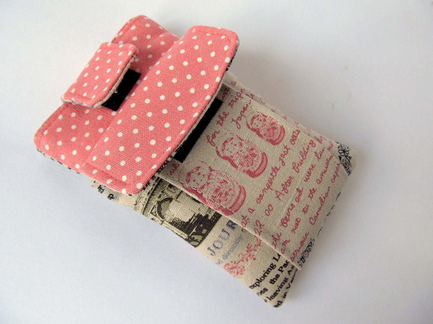 Iphone 4 sleeve iphone 3gs cover ipod case Blackberry sleeve - Retro Russian dolls Paris Manhattan Rome in pink