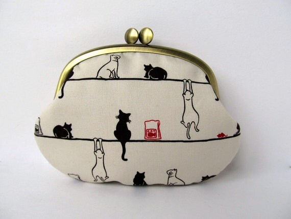 Coin purse Black Cat White Cat Japanese Neutral Black Red Clasp Purse Kiss lock