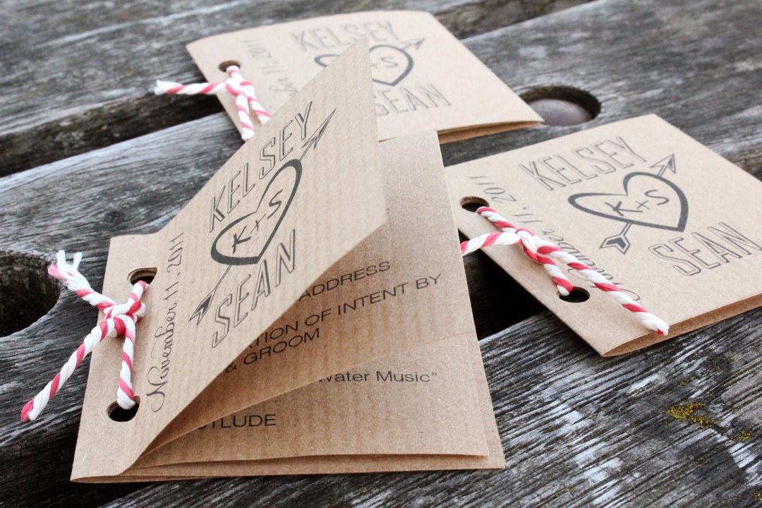 Mini Wedding Program // Pocket Sized // ECO Friendly // Bakers Twine