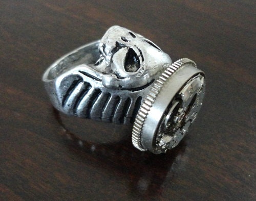 SteamPunk  Gothic Alien Skull  Ring Sz. 8