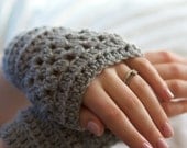 Crochet Wrist Warmers - fingerless crochet hand warmers in Grey - Gray