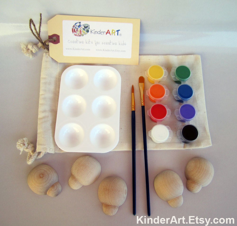 DIY Wooden Ladybugs and Paint Kit in a Bag Arts and Crafts for Kids