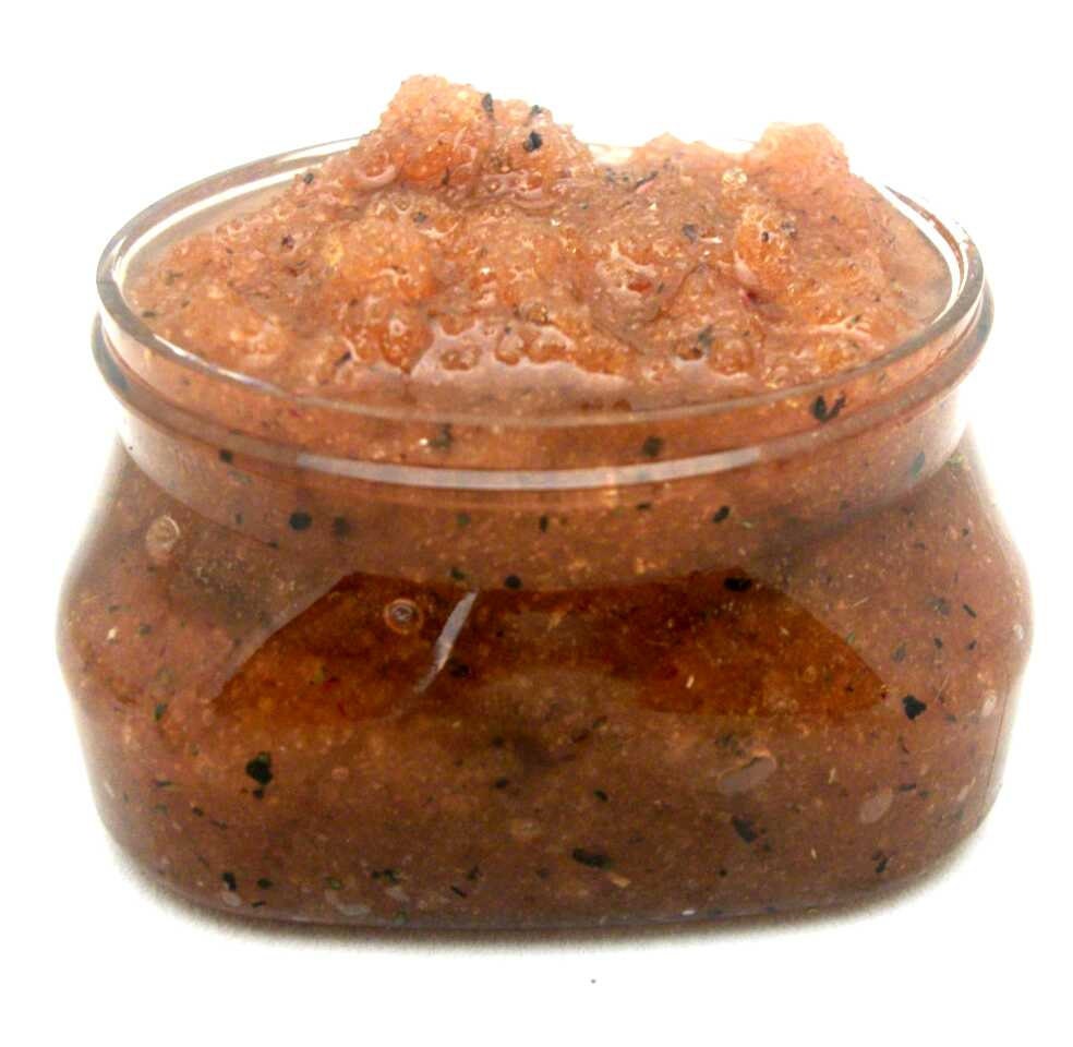 Moisturizing Body Scrub - Sandalwood 4oz