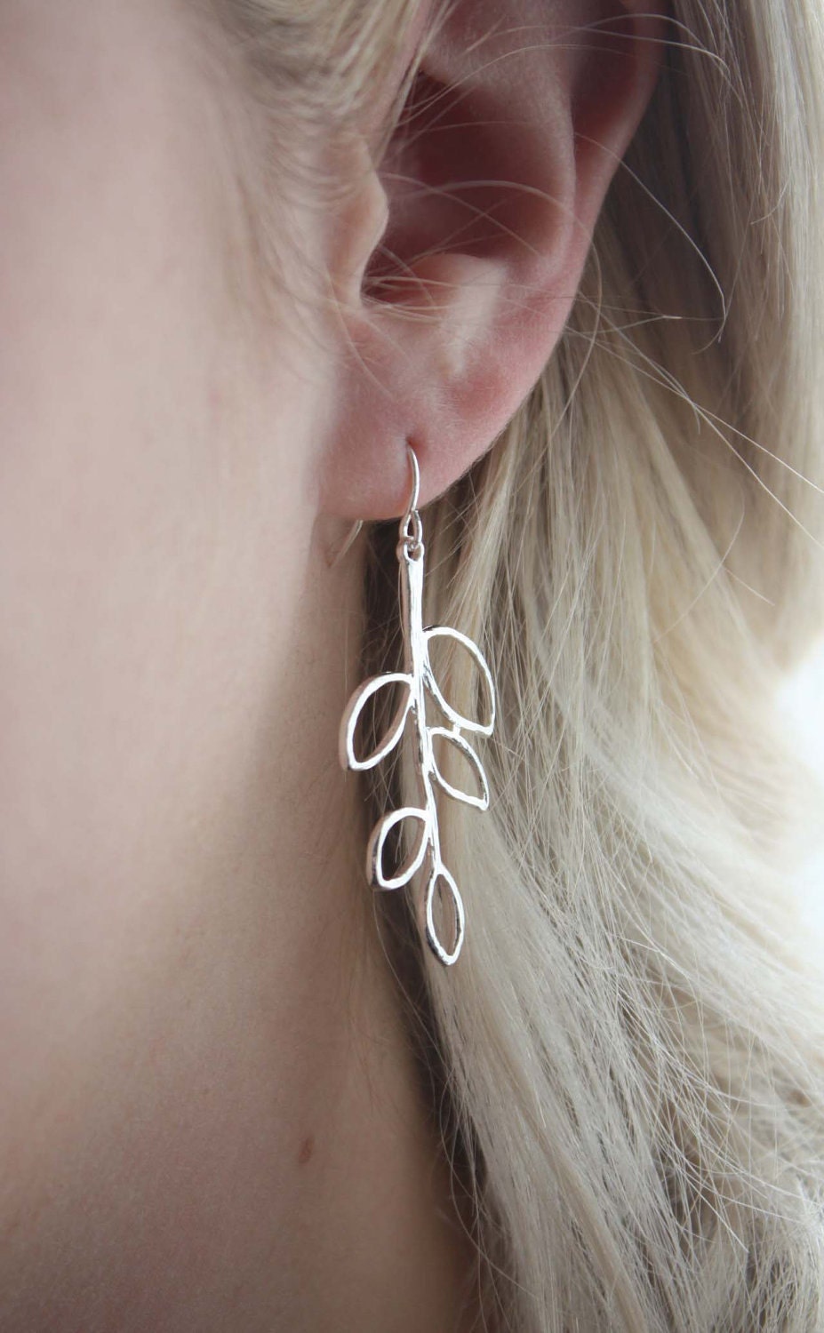 leaf branch earrings - bright silver woodland nature earrings - simple everyday jewelry
