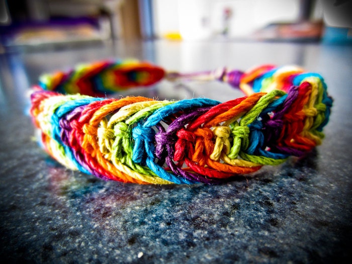Rainbow Fishbone-Knot Natural Hemp Bracelet