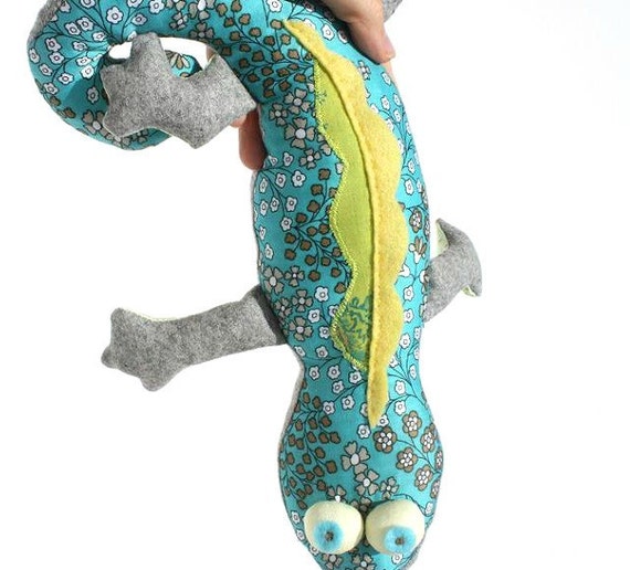 reptile plush toys