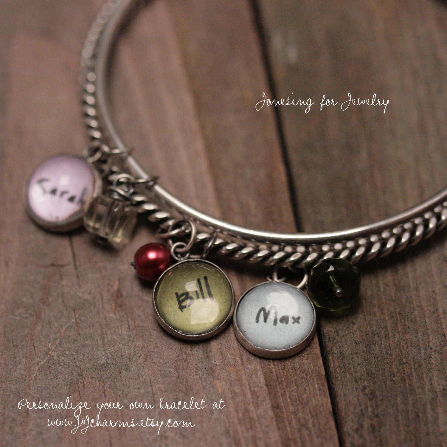 Mom Customizable Bangle Bracelet - 3 Bangle, 3 Names