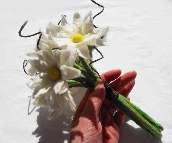 Bride Bouquet Bridal Bouquet Wedding Flowers Rustic Bouquet Unique Wedding Flower Bouquet White / Ivory handmade Daisy