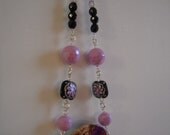 Pink, black necklace - chainmaille flower links, flowery beads, pink, black, square