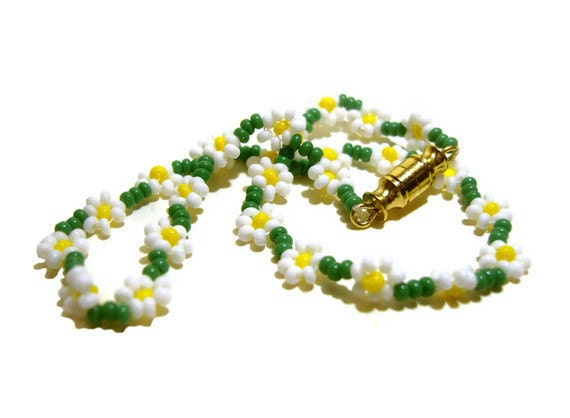 Daisy Anklet: Beaded Daisy Chain, Seed Bead Anklet, Floral Ankle Bracelet, Summer Fashion