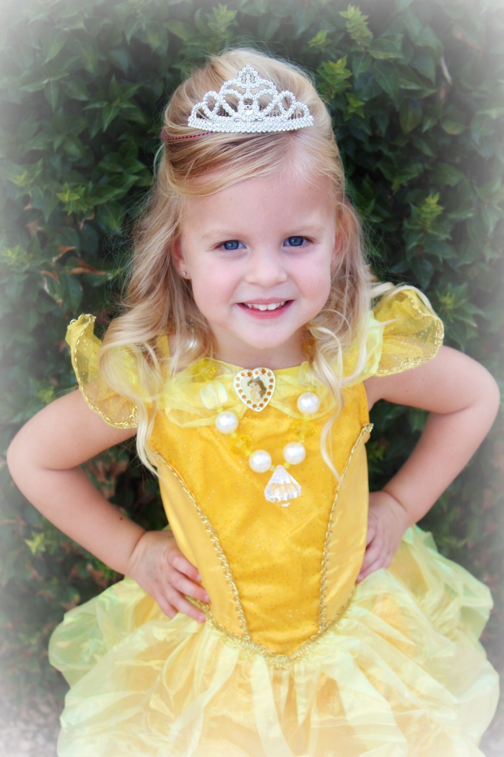 Belle Princess is an adorable Chunky Bubblegum style Necklace with Jewel Pendant
