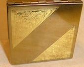 Vintage Compact Wadsworth Powder Puff Mirror Compact