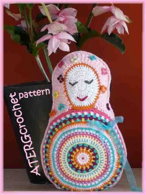 Crochet pattern Matryoshka cushion by ATERGcrochet
