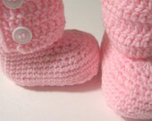 Crochet ankle boots.  Infant and Toddler.  Pink.  6 to 12 month, 12 month, 18 month, 24 month.  Ugg inspired.