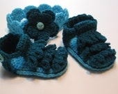 Baby sandals and headband set.  Ready to ship.  Newborn.  Teal.  Turquoise.  Summer booties and headband.
