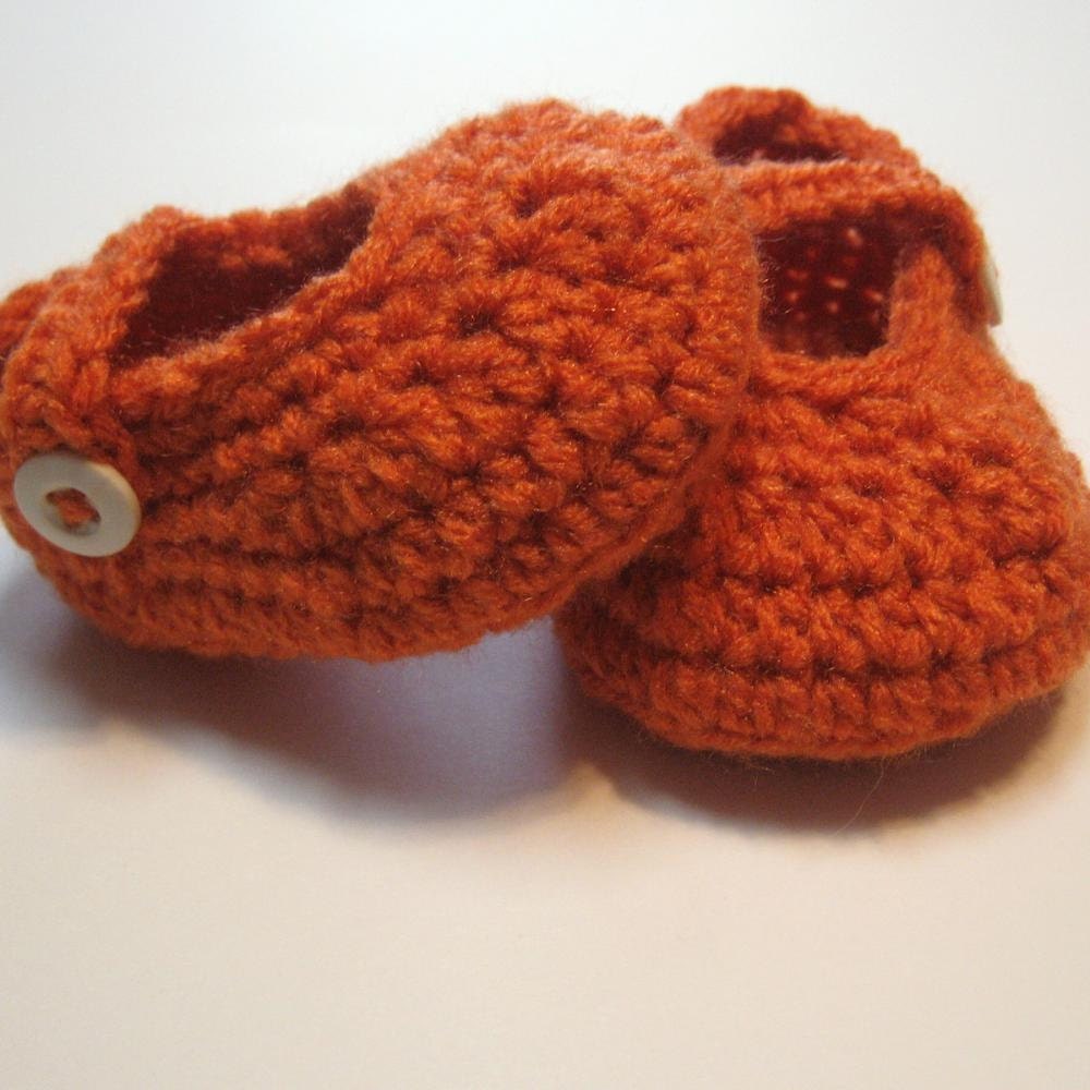 Mary Jane style crochet baby booties. Orange. Ready to ship. Size 3 to 6 months.