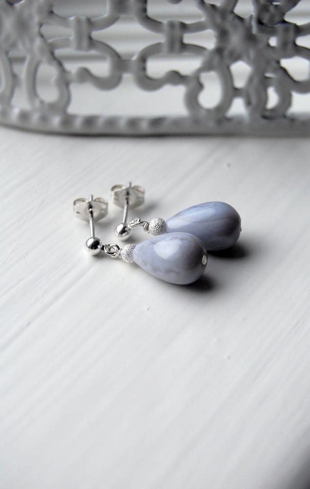 Blue Lace Agate and Sterling Silver Earrings,smooth teardrop briolettes,sterling ear posts,blue,grey,stardust beads,patels