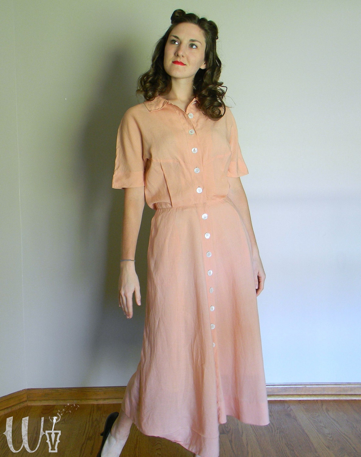 Peach 40's Day Dress / Marshall Field's Linen Button-down Shirtwaist Dress