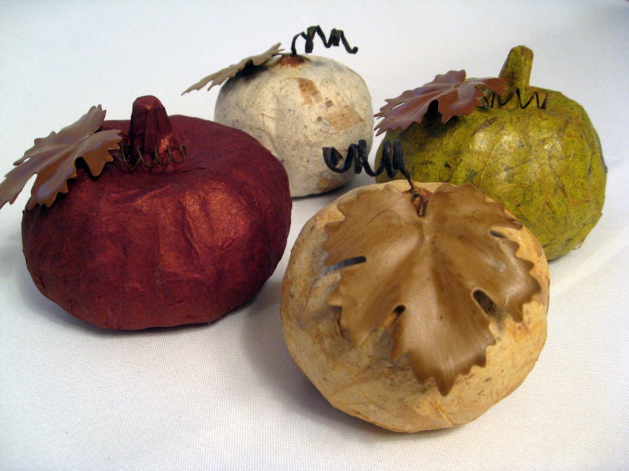 Paper Pumpkin Decor Metal Leaves Set (4) - Copper, Green, Ivory, Golden