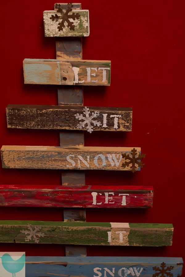 Let It Snow Rustic Christmas tree Pallet Art